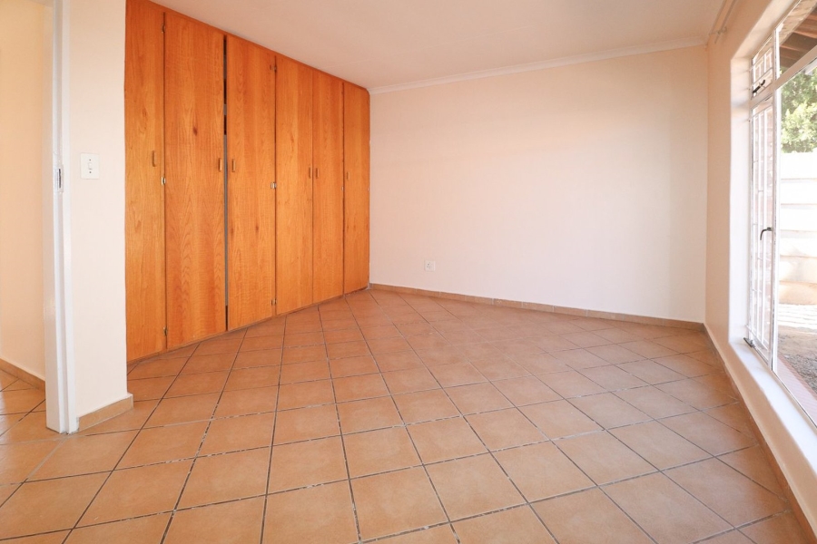 2 Bedroom Property for Sale in La Hoff North West